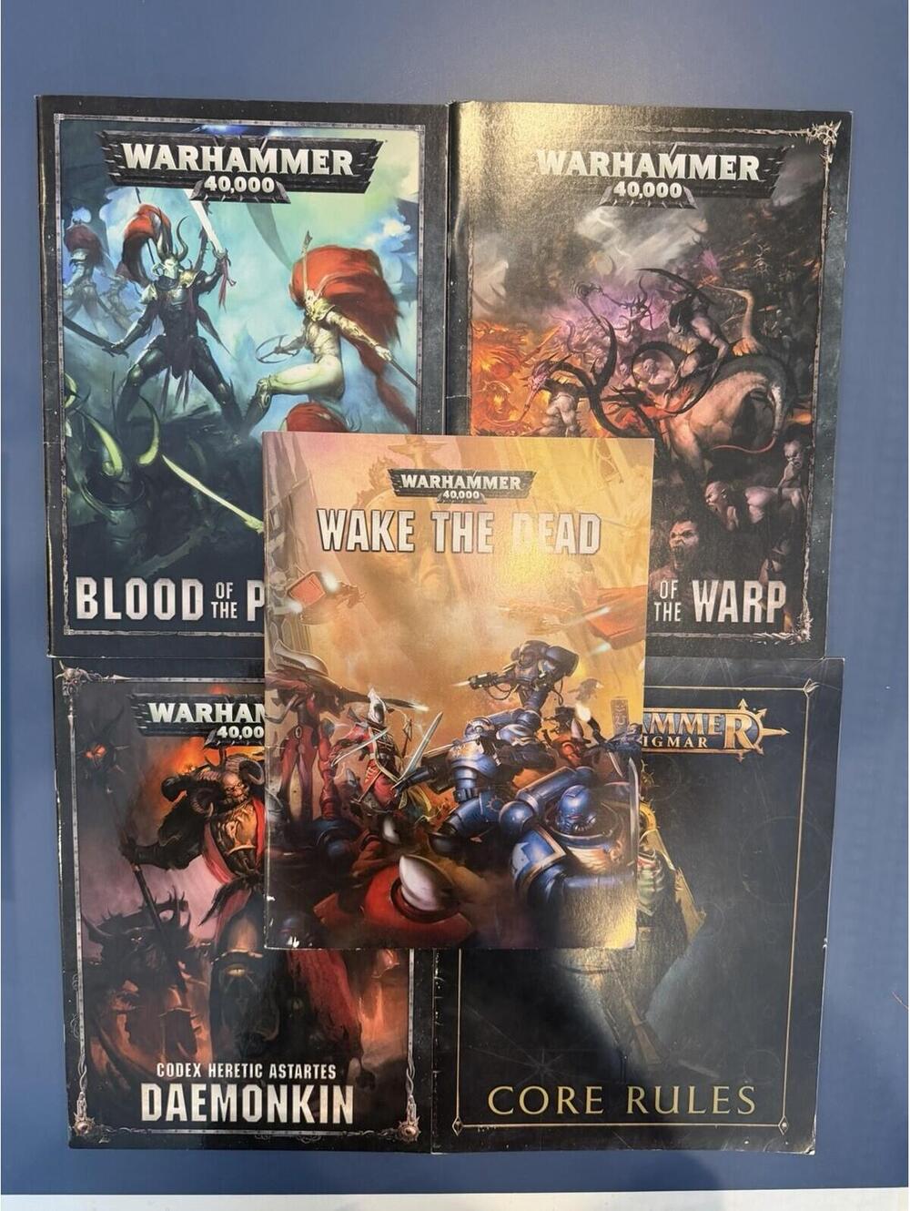 Warhammer 40K Lot Of 5 Softcover Books EUC